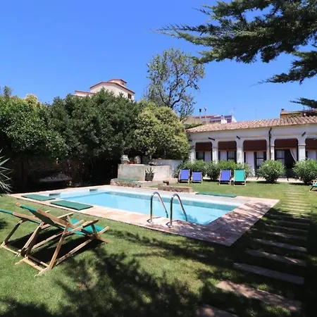 Holiday home Casa De Estilo Mediterraneo-la Casa Del Mercat