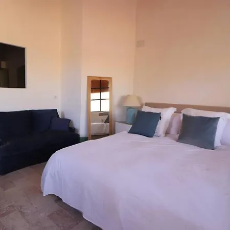 Casa De Estilo Mediterraneo-la Casa Del Mercat Holiday home Palafrugell
