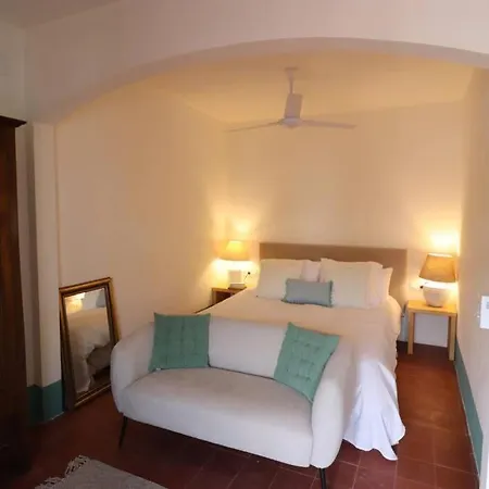 Casa De Estilo Mediterraneo-la Casa Del Mercat Holiday home